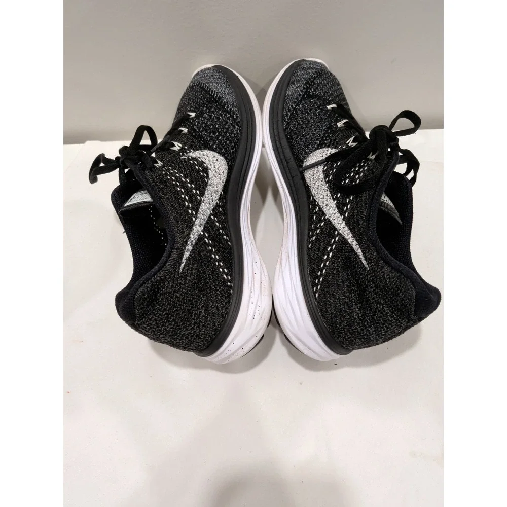 EUC Nike Flyknit Lunar 3 698182-001 Women Size US 9 Running Shoes Black White C5